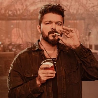 உழைத்திடு‼️ உயர்ந்திடு‼️ உன்னால் முடியும்‼️
👑TN_55 ✌️😎 என்றும் தளபதி வெறியன்...😍❤️🔥😍
MY DREAM BIKE ®️✖️💯💨