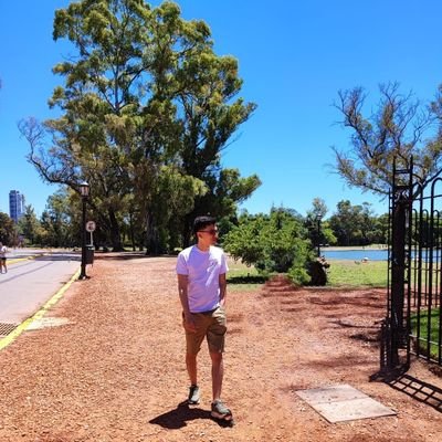 LuisCol39829332's profile picture. 