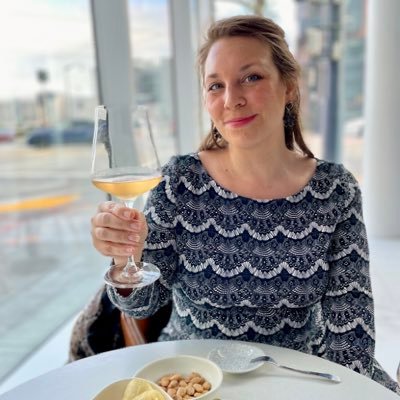 AmyDiPlacido's profile picture. Start Up Founder working in the Arts. Previously Art Consultant and Curator Socials: The Hungry Curator: food reviews & The Dear Dyery: Comedy