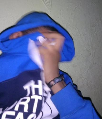 YoungWithBands_'s profile picture. Heard Q Was Racist, Its Only On One Basis I Only Like Green Basis