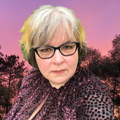 Zazzy3000's profile picture. Eccentric Artist / Nature Weirdo + Gamer