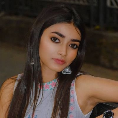 💫तड़प होनी चाहिए, कामयाबी के लिए ; सोच तो कोई भी लेता है..✨😊