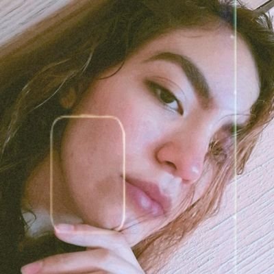 neni_simone's profile picture. ING Mecánica. Me encantan las matemáticas. ☻🙃 ¡Tremendamente adicta a las palomitas!🍿

Escribí un libro de Ecuaciones Diferenciales: https://t.co/aYsaKGAoe0