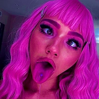 LilSissyFever's profile picture. My brain is so fuzzy. 🤪🧪 Gringtard goon🍆🍑. Getting worse ..,,, feels so 👅 good limitless Fuck me up with porn. 🤤😵‍💫🤪