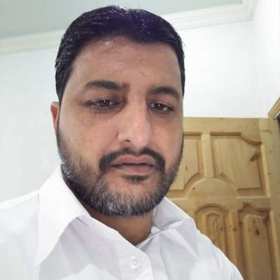 AftabTa99004976's profile picture. i am not laing