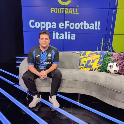 @play_efootbal player 
3x Regional Finalist '18🇮🇹'19🇵🇹'20🇪🇺/
1x World Finalist 2020🌍/

🟢⚪2021 Celtic player for @efootballpro
⚫ 2023 Atalanta Player