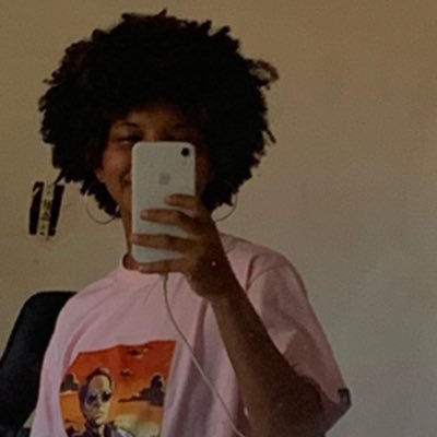 UmParametroPaNd's profile picture. 