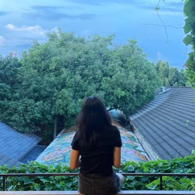 ⚠️ what's on twitter, stays on twitter.