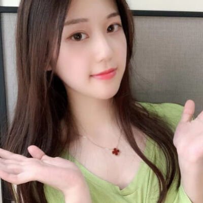 妳今年如果25歲以上了,併且是一位紳士的話,妳應該聯繫我,如果妳講色情語言,我會很失望!我希望擁有真摯的友誼!