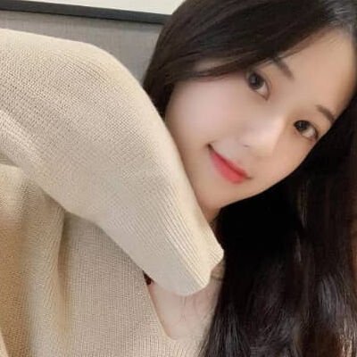 妳今年如果25歲以上了,併且是一位紳士的話,妳應該聯繫我,如果妳講色情語言,我會很失望!我希望擁有真摯的友誼!