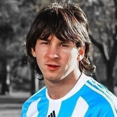 ImmortalMessi10's profile picture. Messi FC. 

This is my only account.
Life beats down the soul. Messi reminds us that we have one ♥️🇦🇷