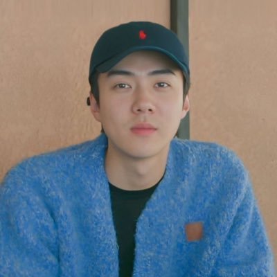 justnicky32's profile picture. thank you so much for following my twitter. find me on instagram @nickynicko_