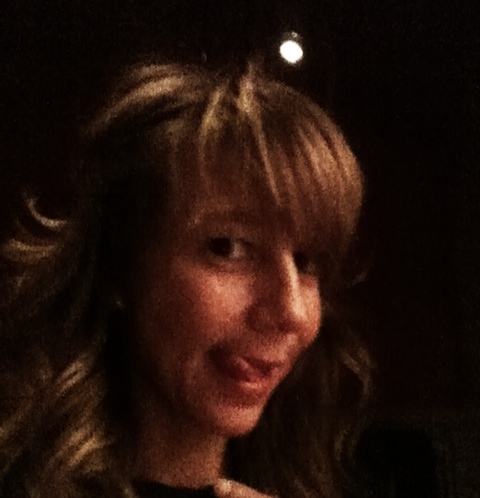 Dearlizanyc's profile picture. Fashionable Functional, Fun loving and addicted to the way music makes me feel.