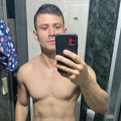 Julimmorais1's profile picture. 