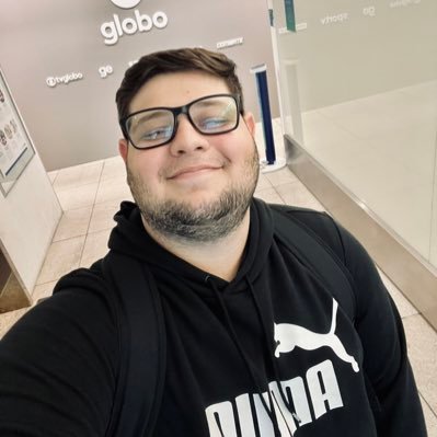 jornalista • Instagram: @yanzeco • Twitch: @yanzeco_ • editor de mídias audiovisuais no esporte da Globo e ex-FluTV