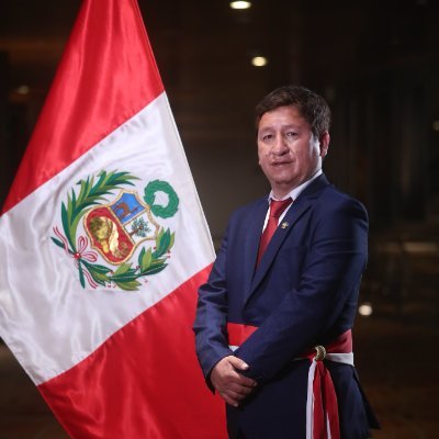 Guido Bellido Ugarte es un político peruano, natural de la región Cusco, actual Congresista de la República del Perú. Ex presidente del Consejo de Ministros.