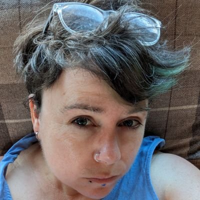 Middle aged queer vegan who writes about middle age and food. Married to Helen.