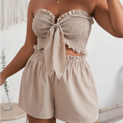 CuryPlus's profile picture. Fashion, Travel, Curves, God