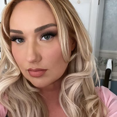 jewelsdiana1's profile picture. 13%er TESD ATOM ANT 🐜 #991 🖤 #4CD 😈 I’m here for the ANT positivity... love the ants 🐜