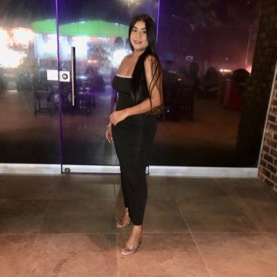 Hola 👋 no te confié que aquí abunda el jesuita 🌎 si me invita a 🍻 pongan villazon👨🏼🦰tuve al mejor papa conmigo