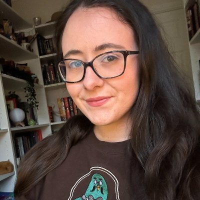 abiofpellinor's profile picture. Geologist obsessed with reading and sleeping. Can be found in bed with all the books and snacks 🍨🛌📚 She/Her