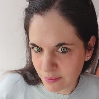 Bren240576's profile picture. Farmacéutica 👩‍🔬
 Amo a Rick Astley ❤️🇦🇷
Géminis