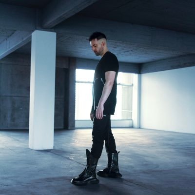CD | 🎙️@akivaabstract Feat: @forbes @hypebeast @highsnobiety @complex @papermagazine @vmagazine @i_d @wwd @bof @thecut | 2 exits | https://t.co/pReSFGZlLj