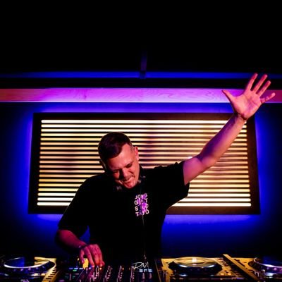 DJ Dave Thompson 🇺🇦✌️さんのプロフィール画像