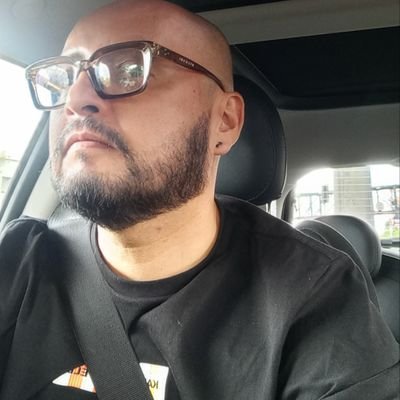 Elrachha's profile picture. 𝘼𝙦𝙪𝙞 𝙘𝙝𝙞𝙣𝙜𝙖𝙣𝙙𝙤 #Mezcal #NFL #Rock #food #fashion #nfl #travel #mexicocity  #raiders