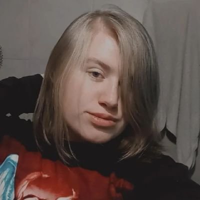 julimend0za's profile picture. Diseñadora y Desarrolladora web⭐
▪Scout▪
Hago streaming y me gustan los jueguitos💜