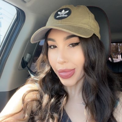 licensed Esthetician || insta: pureluxurydayspa || TIKTOK: pureluxurydayspa || Catalina Kehlani Cloud || Aaron Dwane Cloud ❣️