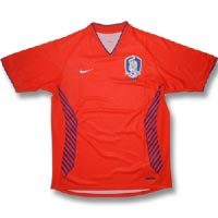 ・只今、目標に向けて勉強中。サッカー、フットサル好きでフットサルチームを結成して活動中。川崎フロンターレ好き。何と言っても、映画が大好き。