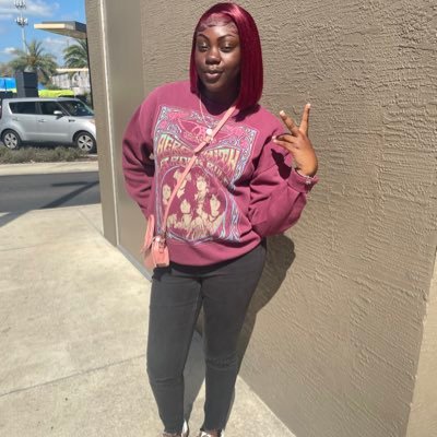 _treasuregirl's profile picture. i never cared 🤷🏾‍♀️.