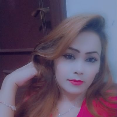 I am 26 years old, I only massage older women and girls, my job is to please them and I am happy with it