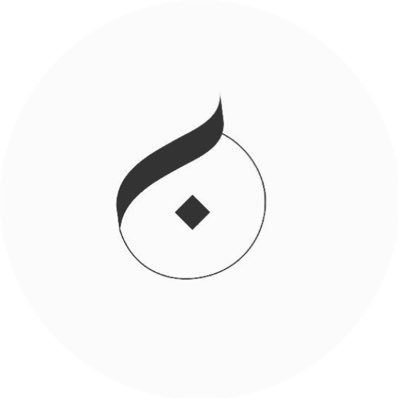 لا يغريني المديح ولا يسقطني الإنتقاد .