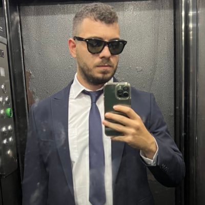 umitoran's profile picture. 