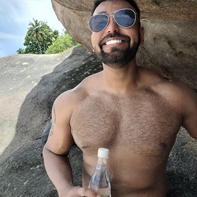 PizzaAddict0219's profile picture. 