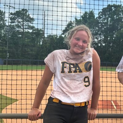 Class of 2026’// ECS Eagles Softball//FPA 16U//RHP and SS//ECS Eagles volleyball//setter and OH//GPA 4.1//neelywilder@myecseagles.com