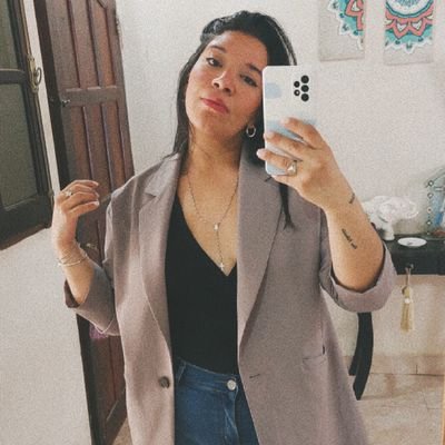 lourrdds's profile picture. Para mi Dios es mi viejo.