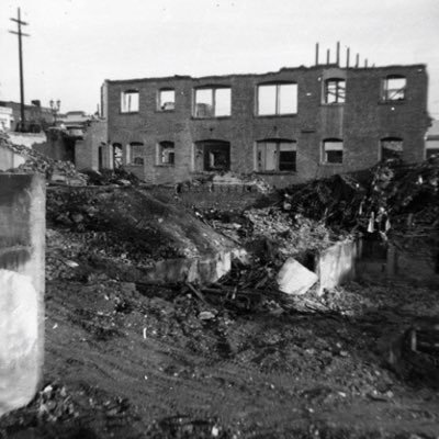 emptylosangeles's profile picture. Empty Los Angeles aims to shine a light on abated, abandoned, long-vacant, and misused properties. Angelenos deserve better.