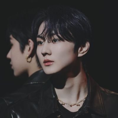 𝓵𝓸𝓿𝓲𝓷𝓰 𝐉𝐮𝐧𝐠𝐰𝐨𝐧, and 𝐄𝐧𝐡𝐲𝐩𝐞𝐧, 𝟗𝟗𝟗♡.                                         https://t.co/uBJCwLbGF7