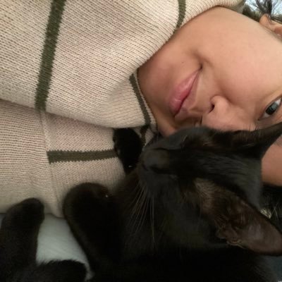 mellon_collie_'s profile picture. 👩🏽‍❤️‍👨🏽🐈‍⬛🐈🐈👦🏻🐈‍⬛