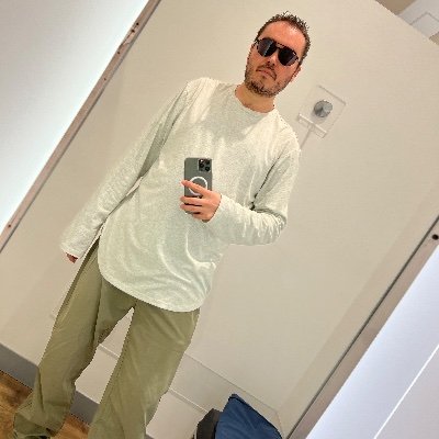 Mando03's profile picture. 