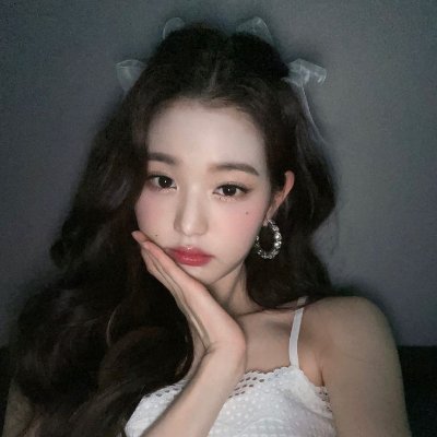 mutiarhmdani's profile picture. 