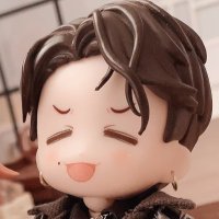 ぎんゆか (@monakatoukibi) 's Twitter Profile