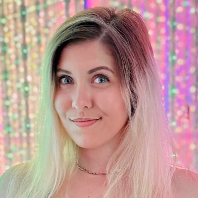 BecciPlays Profile Picture