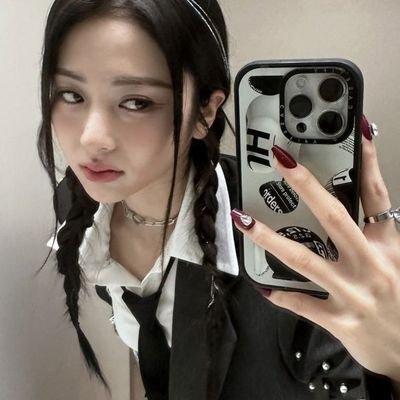 belajar trs smpe nagi nyata, halo ini #studytwt milik alifya. selamat datang 😮💘👋