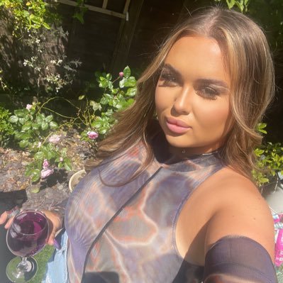 Molcookk's profile picture. 