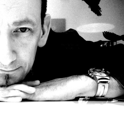 Interior Architect by profession, music maker by hobby. naturalised Brummie by accident.