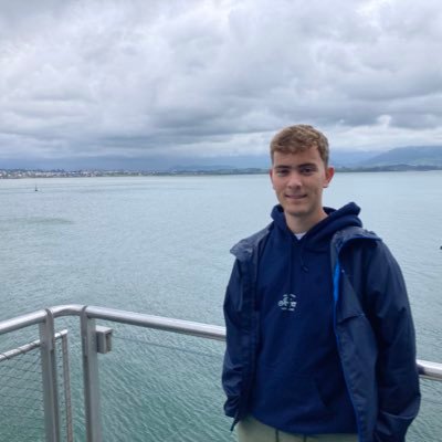 manuelpinardo_'s profile picture. 🎙️📓Graduado en Periodismo // Suelo escribir sobre la @SDEibar //⚽️Árbitro de fútbol